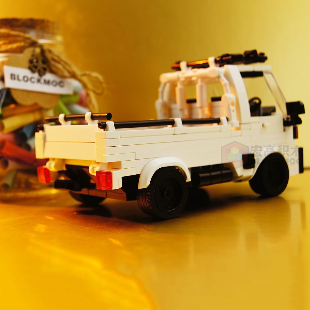 Truck Racer Building Bricks Side View | Crafty Monkey